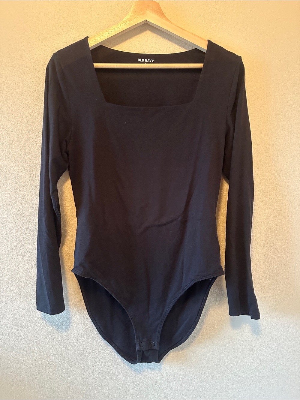 ♻️ Old Navy Black Long Sleeve Square Neck Bodysuit